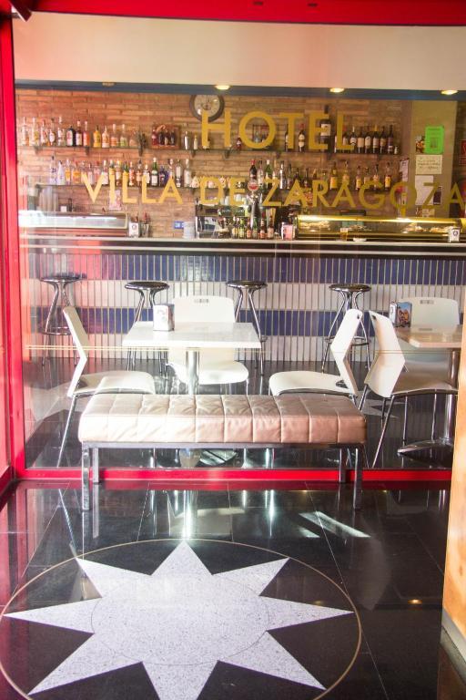 Hotel Villa De Zaragoza 카세테이즈 외부 사진