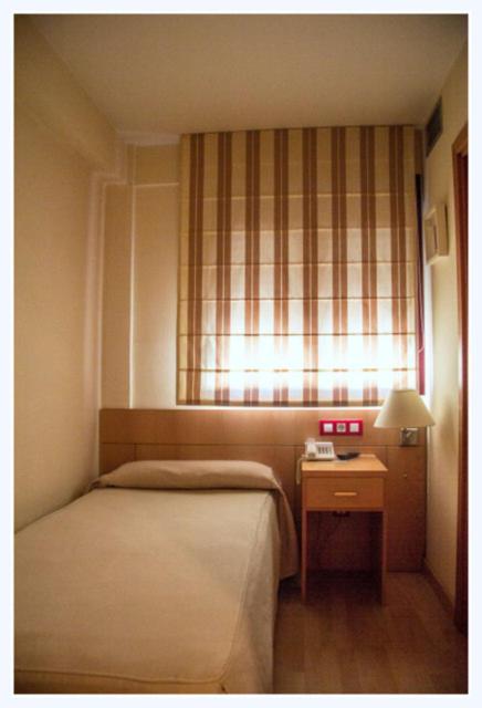 Hotel Villa De Zaragoza 카세테이즈 객실 사진